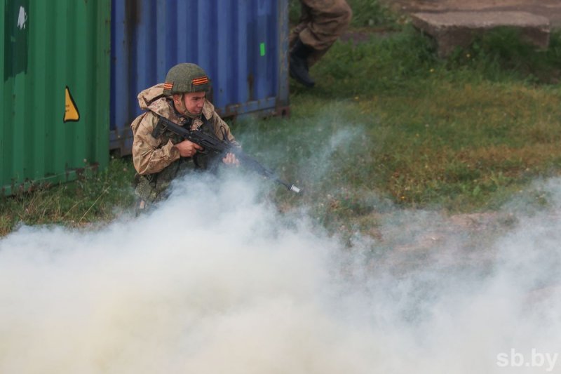 2025/09/1758090930.jpg + Photos : Zapad 2025 military drills with cruise missile launched News about - Photos : Zapad 2025 military drills with cruise missile launched