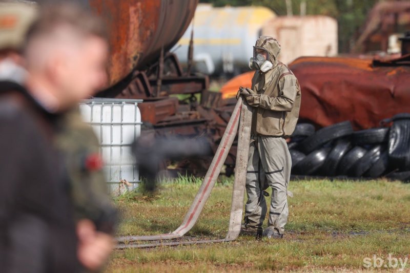 2025/09/1758090930.jpg + Photos : Zapad 2025 military drills with cruise missile launched News about - Photos : Zapad 2025 military drills with cruise missile launched