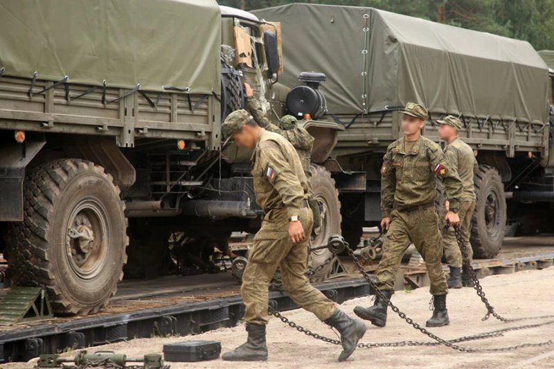 2025/09/1758090930.jpg + Photos : Zapad 2025 military drills with cruise missile launched News about - Photos : Zapad 2025 military drills with cruise missile launched