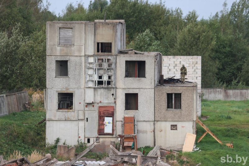 2025/09/1758090930.jpg + Photos : Zapad 2025 military drills with cruise missile launched News about - Photos : Zapad 2025 military drills with cruise missile launched