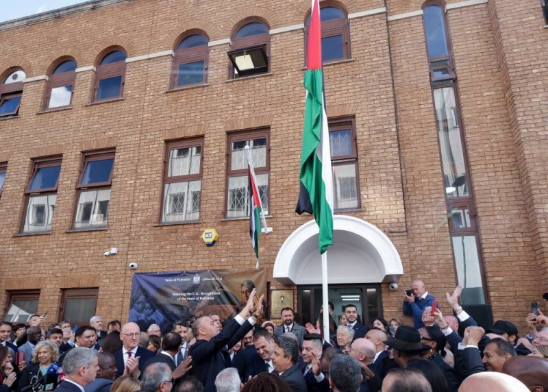 Palestinian flag raised at London embassy