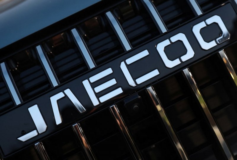 Europe’s plug-in hybrid boom helps Chinese carmakers outsell Renault, Audi in August