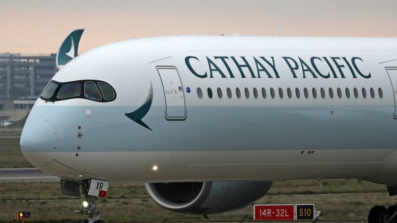 Typhoon Ragasa forces Cathay Pacific to cancel 560 flights