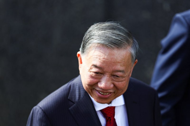 Vietnam’s top leader plans rare visit to North Korea in October