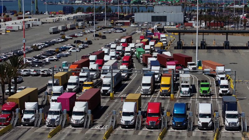 Trump slaps 25% tariffs on heavy truck imports, starting Oct. 1 