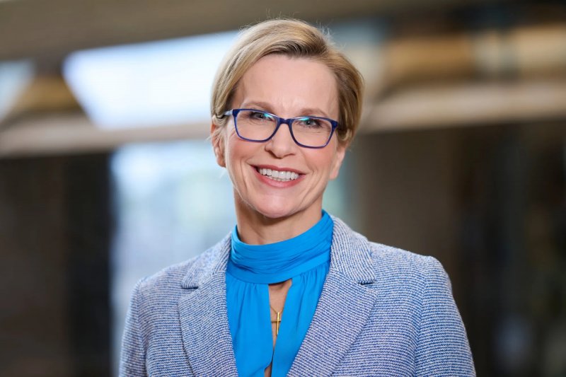 GSK CEO Emma Walmsley to step down