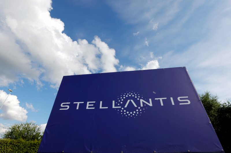 Stellantis cuts 10,000 jobs in Italy amid sharp drop in vehicle production