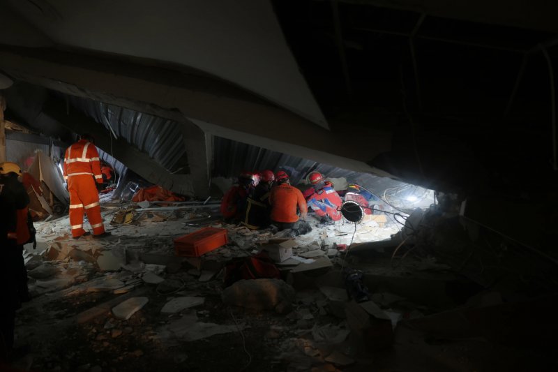 News about -  Photos  from collapse of school building in Indonesia