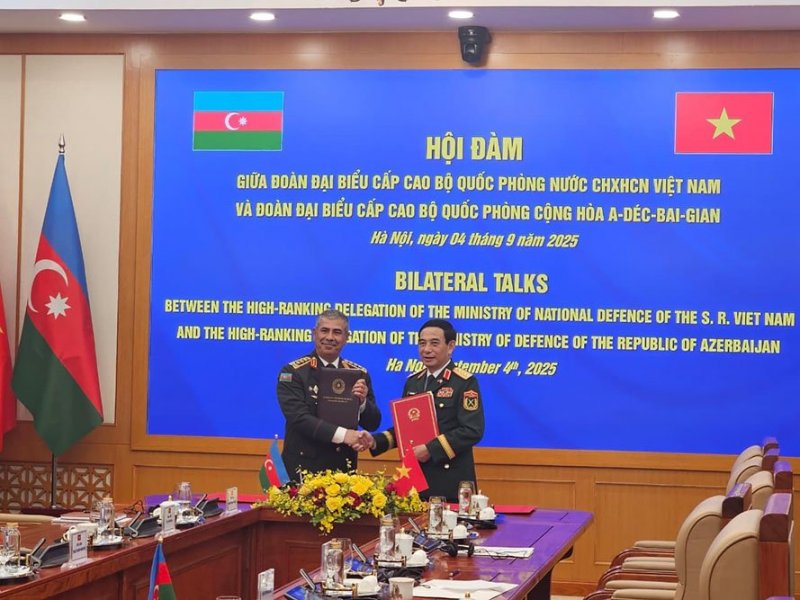 Azerbaijan, Vietnam ink letter of intent on cooperation in military training