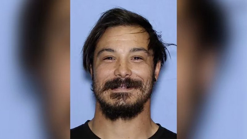 Remains believed to be those of a Washington father accused of killing his three daughters have been discovered