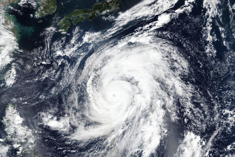 Typhoon Peipah makes landfall in western Japan