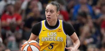 Sparks edge Storm behind Hamby’s double-double, Jackson’s 23 points