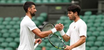 Alcaraz, Djokovic edge closer to US Open showdown