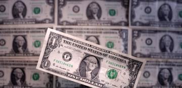 Sterling and yen slide amid investor concerns over public finances