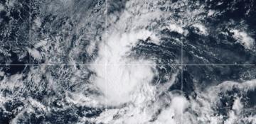 Hurricane Kiko strengthens to Category 4, Mexico braces for Lorena