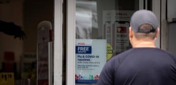 Florida’s move to end vaccine mandates could pose nationwide health risks, experts warn