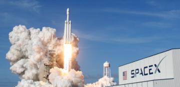 SpaceX strikes $17B deal for EchoStar spectrum licenses to boost Starlink