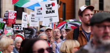 Tens of thousands join pro-Palestinian March in Auckland 