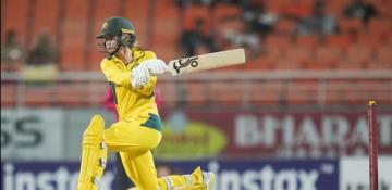 Phoebe Litchfield shines with bat and brilliance in field as Australia beat India in 1st ODI 