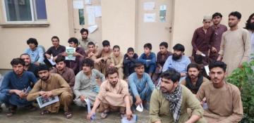 Pakistan releases nearly 700 Afghan prisoners