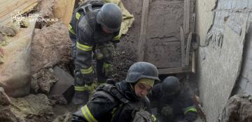 Russia strikes Zaporizhzhia, Sumy, and Kyiv oblasts overnight, killing at least two  -VIDEO 