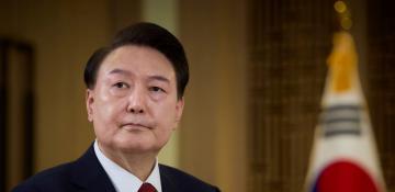 S. Korean president says to face financial crisis with U.S. investment demands 
