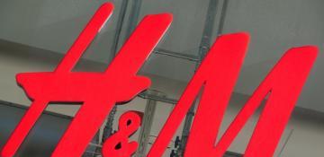 H&M profit surges on popular autumn collections; tariff concerns temper outlook