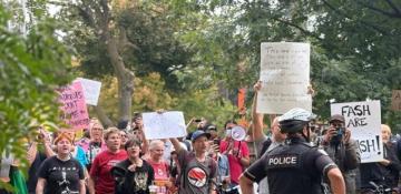 Ten people arrested at “Canada First” protest in Toronto amid clashes  -VIDEO 