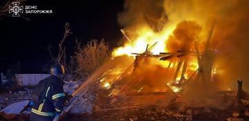 Russia launches guided aerial bombs on Ukraine’s Zaporizhzhia -  VIDEO 