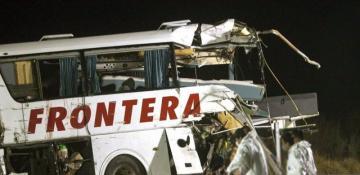 Train-bus collusion in Mexico kills at least 8 people, injures 45