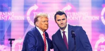 Trump honors Charlie Kirk and meets Musk at memorial