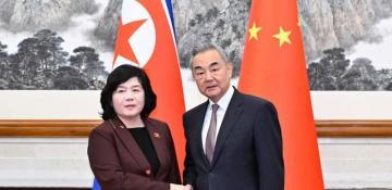 Top diplomats from China and North Korea agree to strengthen ties