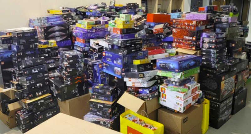 Police seize $250,000 Lego haul in major toy theft bust in Australia