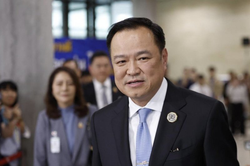 Amid clashes and political deadlock, Thailand elects new PM