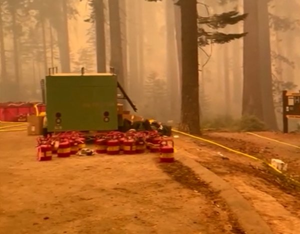 Evacuation warnings expanded as Garnet Fire grows to 49,000 acres in Fresno County