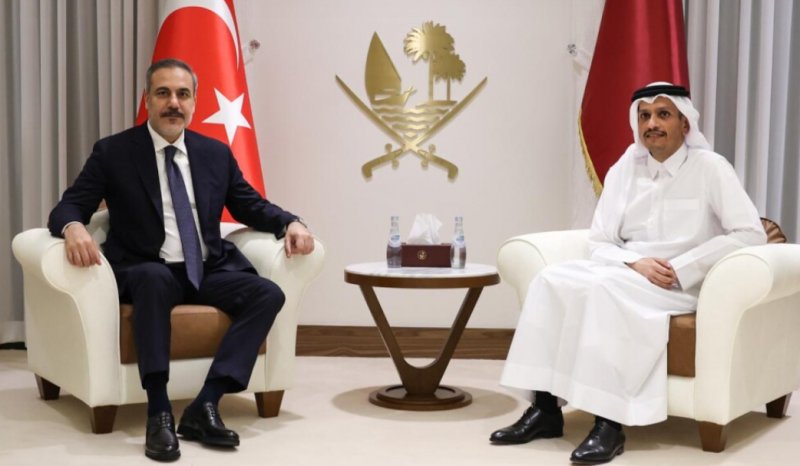 Turkish, Qatari Foreign Ministers hold talks in Doha 