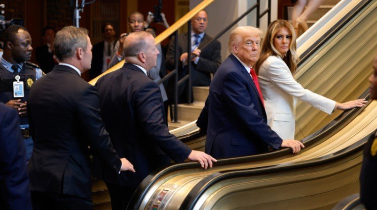 Safety mechanism caused Trump escalator malfunction, UN says 
