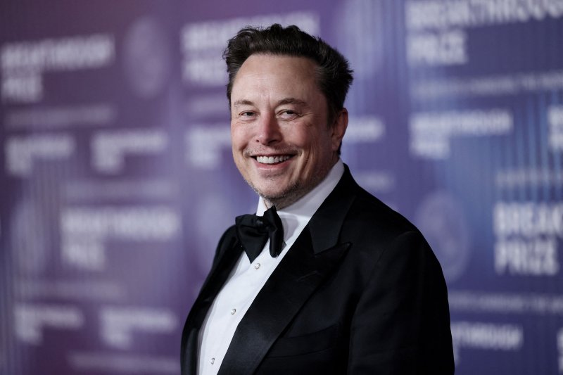 Musk reaches $500 billion net worth, first person to achieve this - Forbes