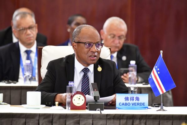 Cape Verde signs financing agreement with China for 3rd phase of Safe City project 