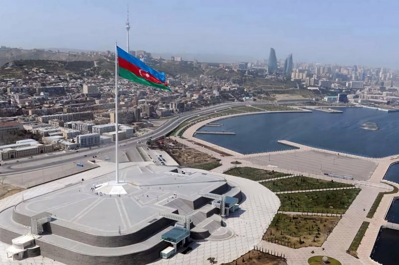 Azerbaijan projects non-oil sector to account for 70% of economy