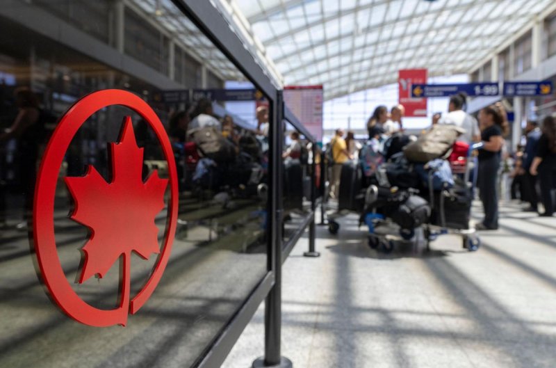 Canada warns 'X' passport holders of potential US ban