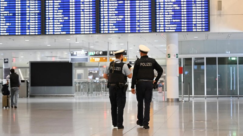 Drone sightings prompt second flight suspension at Munich airport in 24 hours