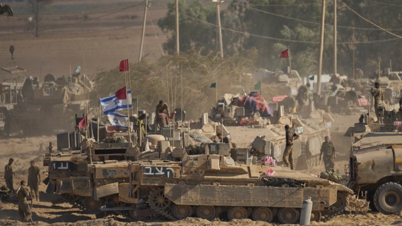 Israel reportedly halts Gaza offensive