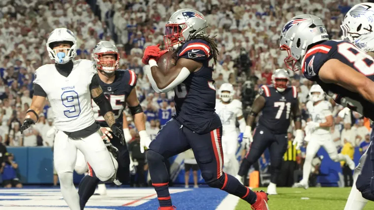 Patriots upset Bills 23-20 as Maye shines in return