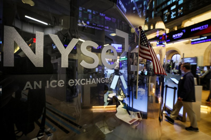 NYSE owner ICE eyes $2 billion investment in Polymarket