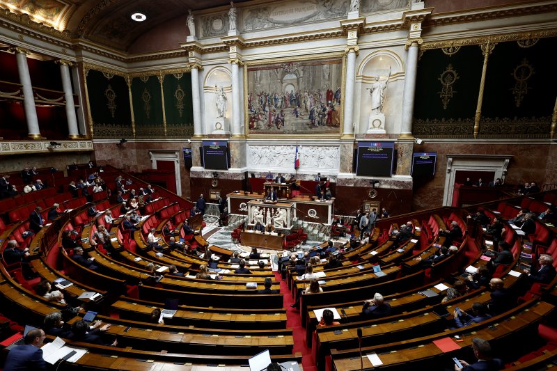 French parliament declines impeachment motion against Macron