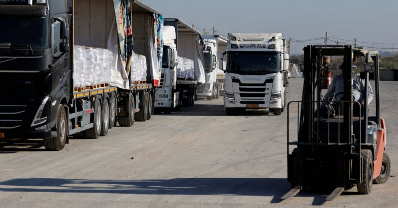 Hundreds of trucks ready with massive aid for Gaza - UN