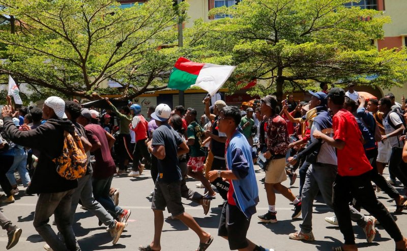 Embattled Madagascar President to address nation after coup warning