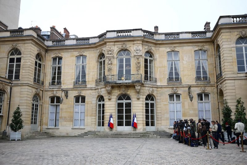 Macron refuses to resign as no-confidence votes threaten new government 