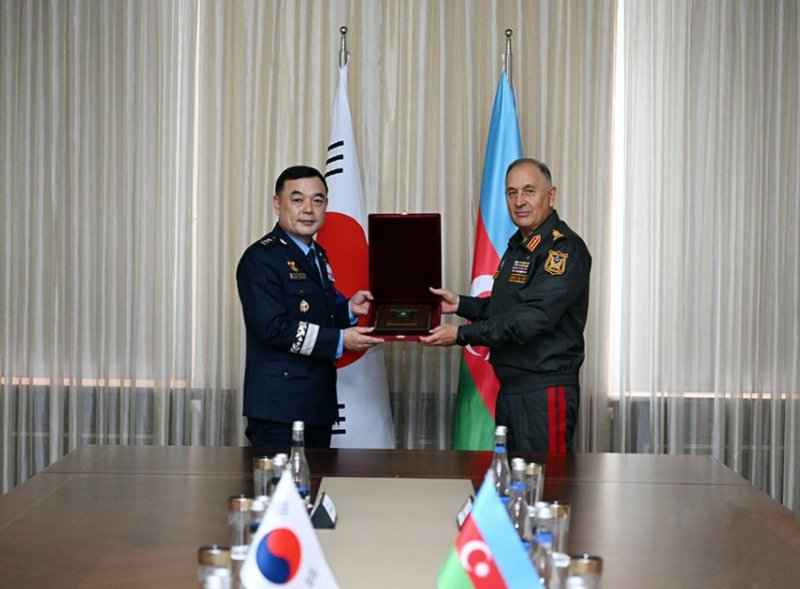 Azerbaijan, South Korea discuss enhancing military cooperation